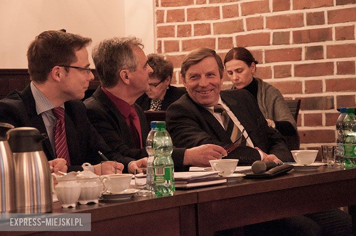 Napięta atmosfera podczas średzkiej sesji rady miejskiej