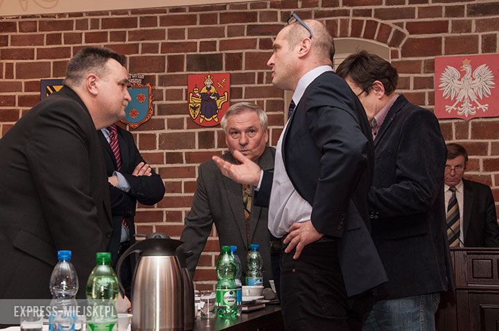 Napięta atmosfera podczas średzkiej sesji rady miejskiej