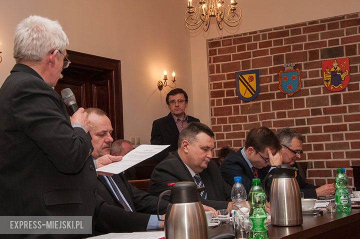 Napięta atmosfera podczas średzkiej sesji rady miejskiej