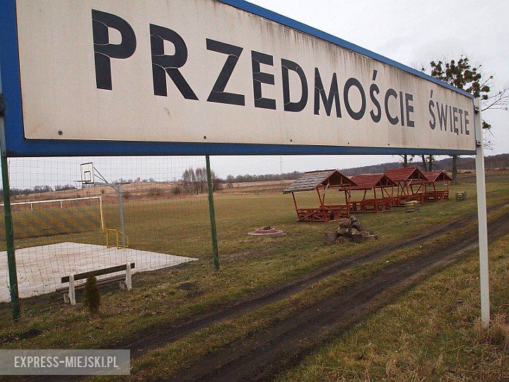 Teren rekreacyjny przy torach ma zostać ogrodzony