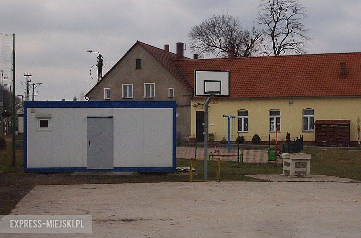 Teren rekreacyjny przy torach ma zostać ogrodzony