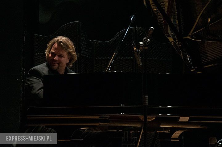 Silvan Zingg na deskach średzkiego domu kultury