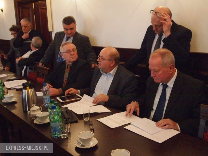 Na sesji odwołano skarbnika i powołano skarbniczkę