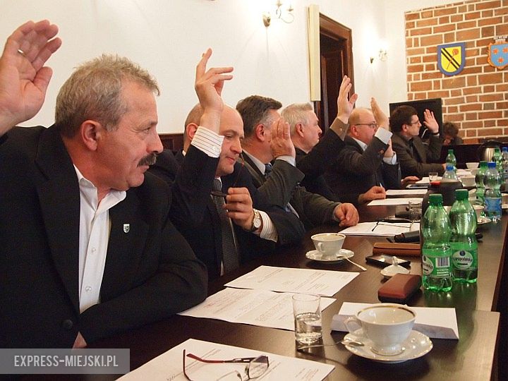 Na sesji odwołano skarbnika i powołano skarbniczkę