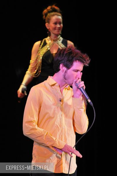 Zap Mama z projektem "Eclectic FLaSH"