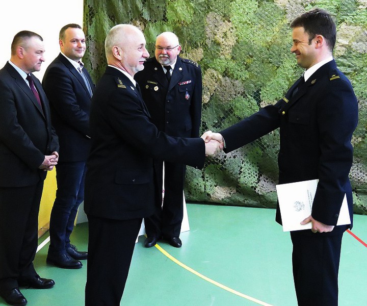 Tomasz Imielski (z prawej) podczas mianowania