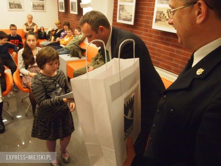 Rozstrzygnięcie konkursu w czytelni 