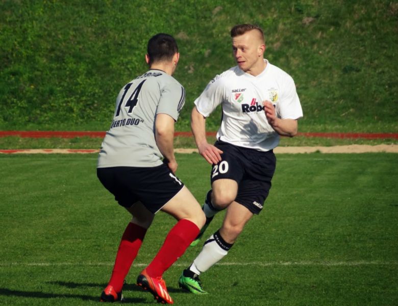 Średzianie tylko zremisowali 1:1 z Orłem Sadków, choć do przerwy prowadzili 1:0 po golu Marcina Kula