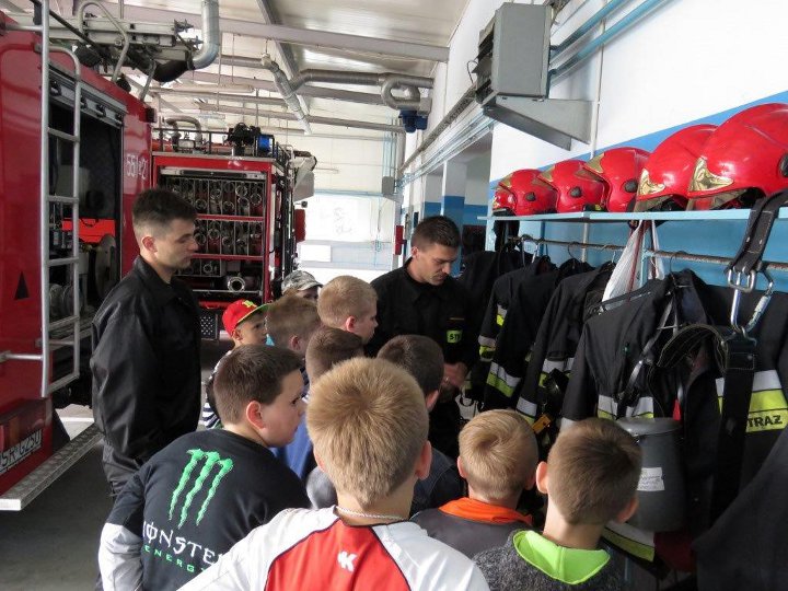 Zwiedzanie remizy i pokaz sprzętu