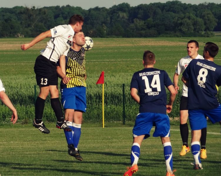 Zjednoczeni Ławięcice 3:1 (2:1) Polonia Środa Śląska