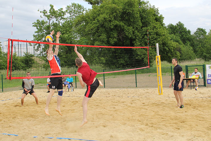Siatkówka plażowa w Środzie Śląskiej