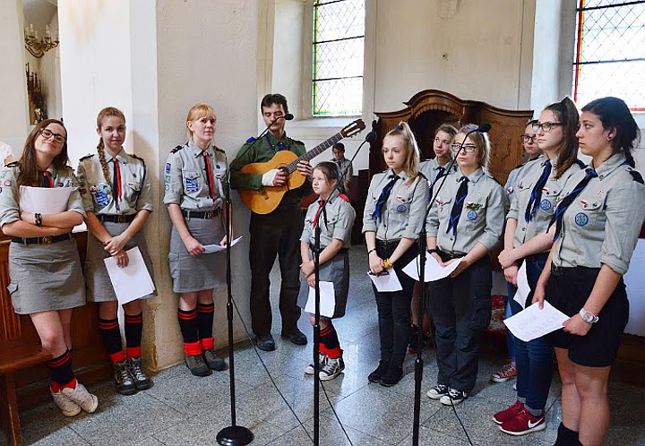 Zlot zuchów i harcerzy