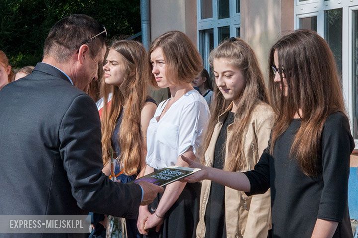 Apel kończący rok szkolny 2014/2015