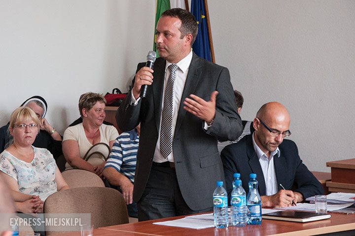 Specjalna sesja rady powiatu