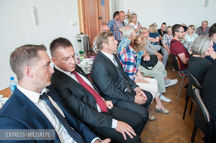 Specjalna sesja rady powiatu