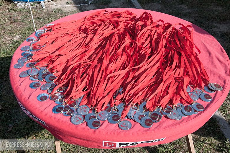 W dniu otwarcia ścieżki biegowej w Malczycach. 

Nie ma Cię na zdjęciach? Napisz do nas (kontakt@em24.pl) i podaj swój numer startowy! 