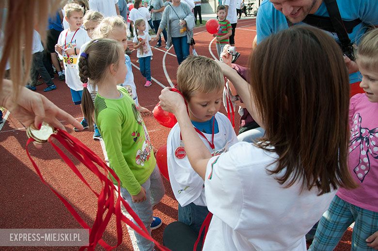 W dniu otwarcia ścieżki biegowej w Malczycach. 

Nie ma Cię na zdjęciach? Napisz do nas (kontakt@em24.pl) i podaj swój numer startowy! 