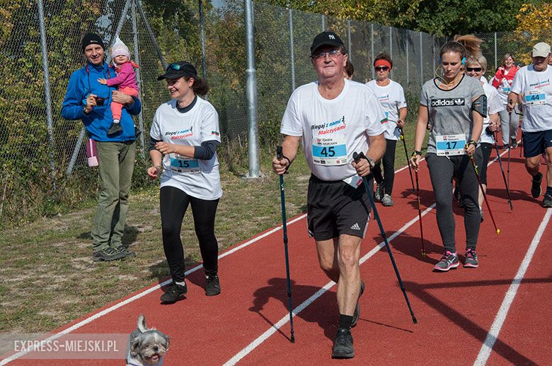 W dniu otwarcia ścieżki biegowej w Malczycach. 

Nie ma Cię na zdjęciach? Napisz do nas (kontakt@em24.pl) i podaj swój numer startowy! 
