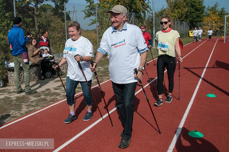 W dniu otwarcia ścieżki biegowej w Malczycach. 

Nie ma Cię na zdjęciach? Napisz do nas (kontakt@em24.pl) i podaj swój numer startowy! 