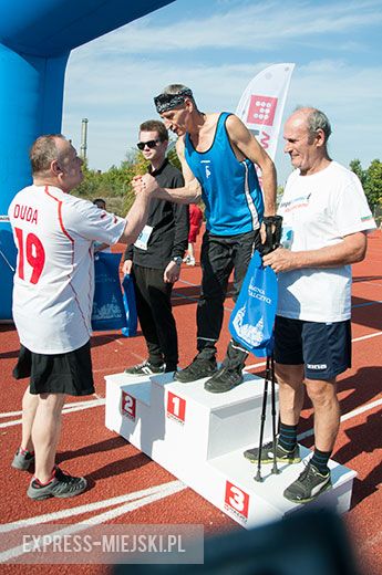 W dniu otwarcia ścieżki biegowej w Malczycach. 

Nie ma Cię na zdjęciach? Napisz do nas (kontakt@em24.pl) i podaj swój numer startowy! 