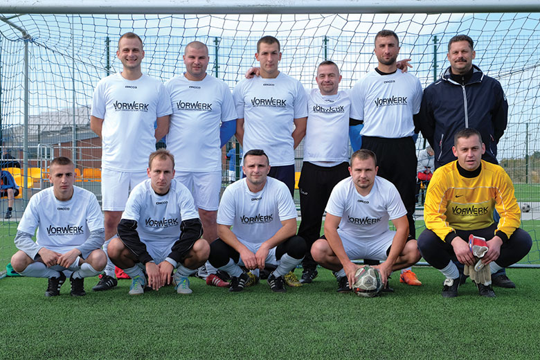 Turniej Piłki Nożnej BASF CUP 2015 - drużyna firmy Vorwerk - zwycięzcy