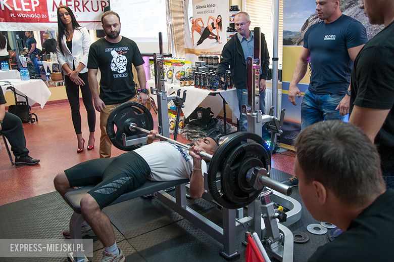 Otwarte Mistrzostwa Powiatu Średzkiego Mężczyzn w Wyciskaniu Sztangi Leżąc