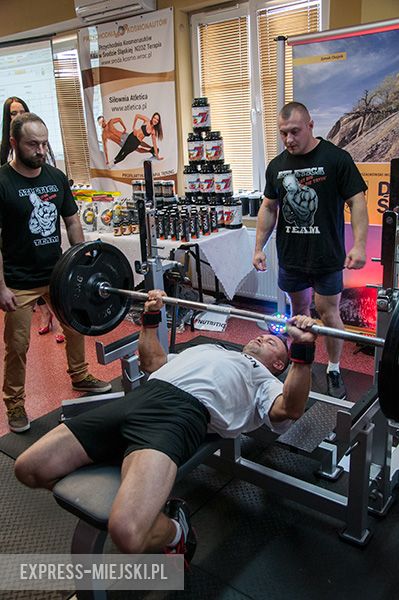 Otwarte Mistrzostwa Powiatu Średzkiego Mężczyzn w Wyciskaniu Sztangi Leżąc