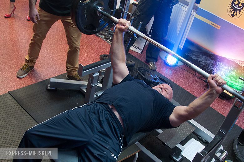 Otwarte Mistrzostwa Powiatu Średzkiego Mężczyzn w Wyciskaniu Sztangi Leżąc