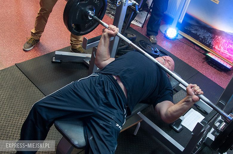 Otwarte Mistrzostwa Powiatu Średzkiego Mężczyzn w Wyciskaniu Sztangi Leżąc