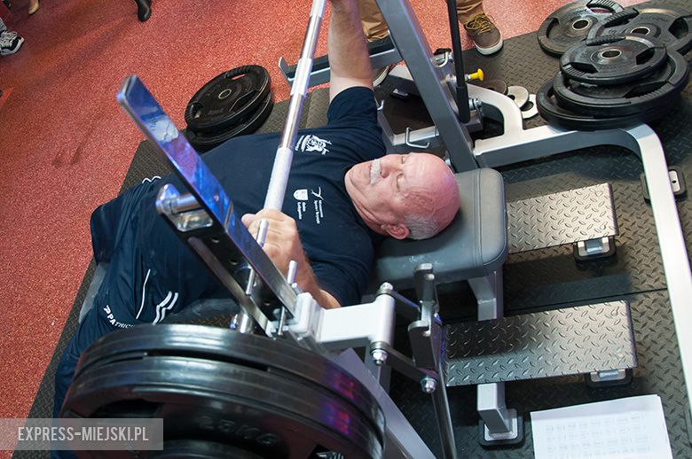 Otwarte Mistrzostwa Powiatu Średzkiego Mężczyzn w Wyciskaniu Sztangi Leżąc