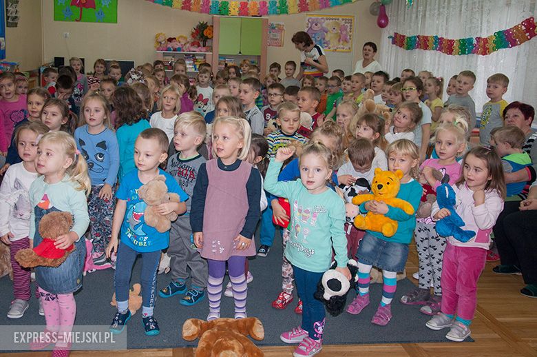 były tańce i było śpiewanie