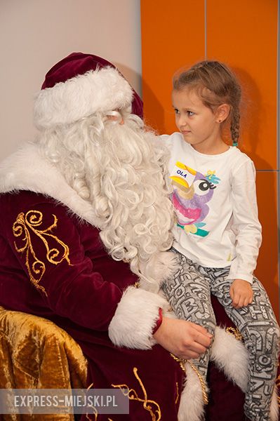 Mikołaj w średzkiej bibliotece