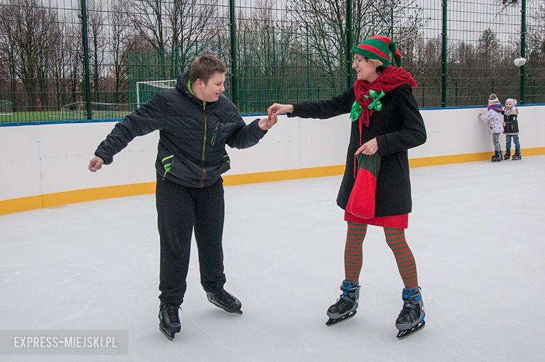 Każdy, wylądował dziś na lodzie, otrzymał od elfa słodycze