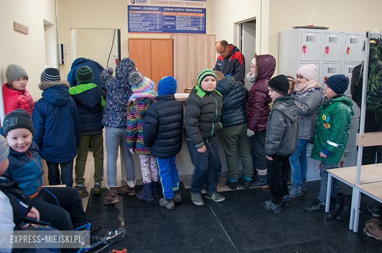 W kolejce po łyżwy