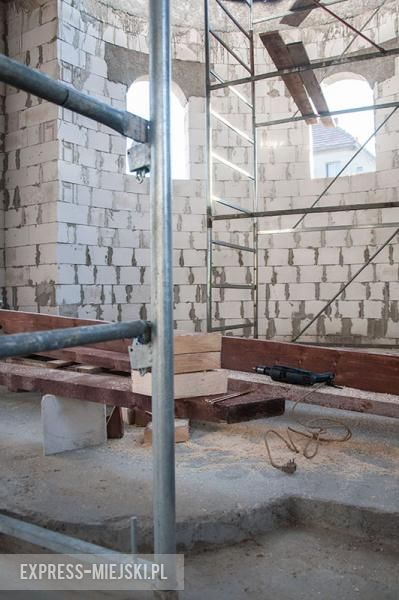 Budowa świątyni w Samborzu