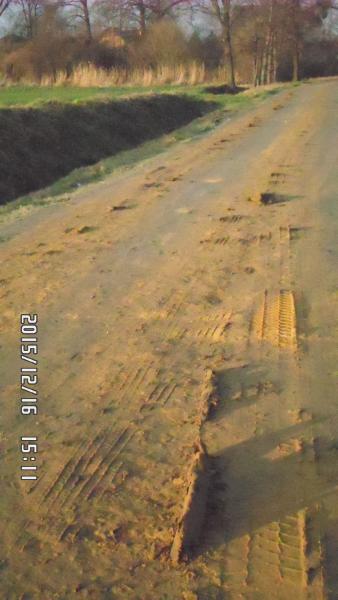 zabłocona ulica Orla