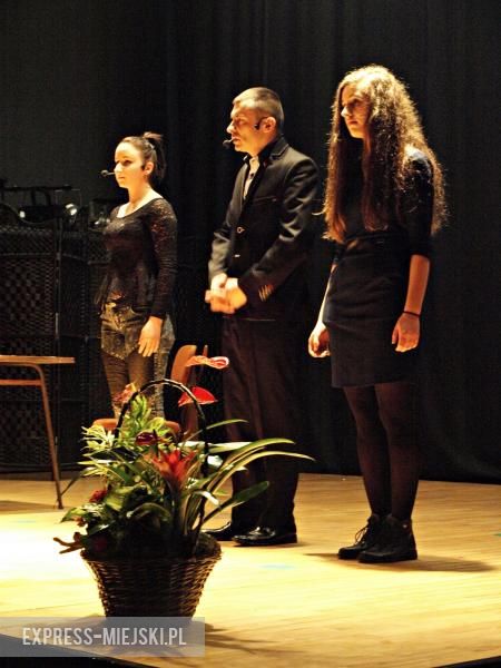 Karolina Puzio, Daniel Padewski i Aleksandra Hojwa