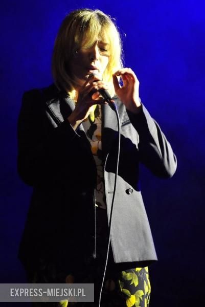 Mela Koteluk na Dzień Kobiet