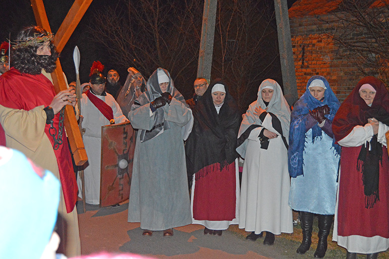 Droga krzyżowa ulicami Szczepanowa