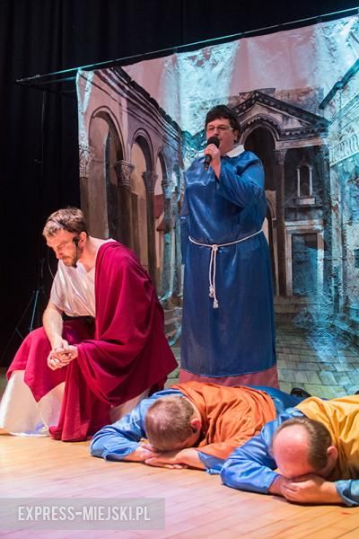 Męka Pańska w wykonaniu członków Środowiskowego Domu Samopomocy