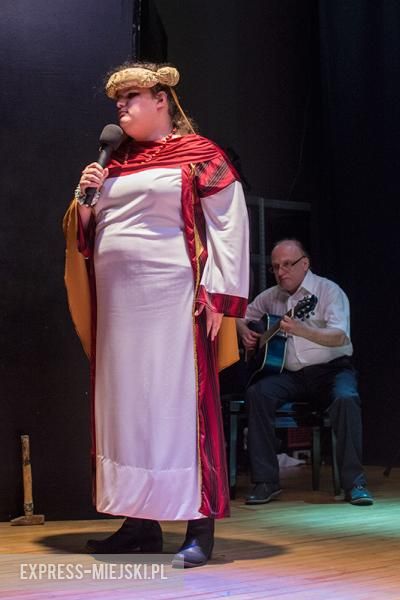 Męka Pańska w wykonaniu członków Środowiskowego Domu Samopomocy