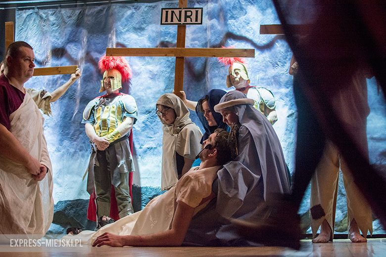 Męka Pańska w wykonaniu członków Środowiskowego Domu Samopomocy