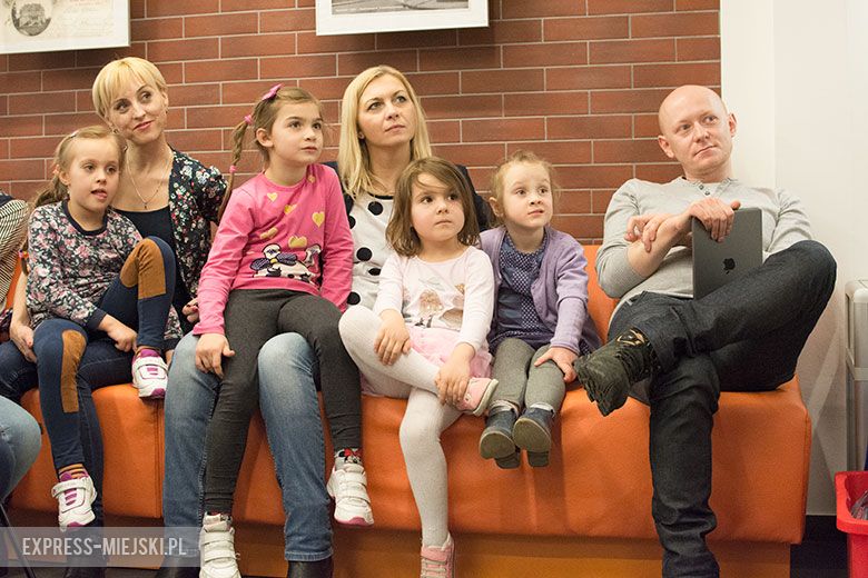 Noc z Andersenem w bibliotece