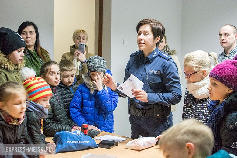 Noc z Andersenem w bibliotece