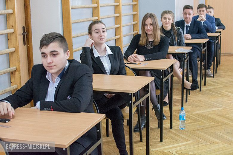 Egzaminy gimnazjalne w Środzie Śląskiej