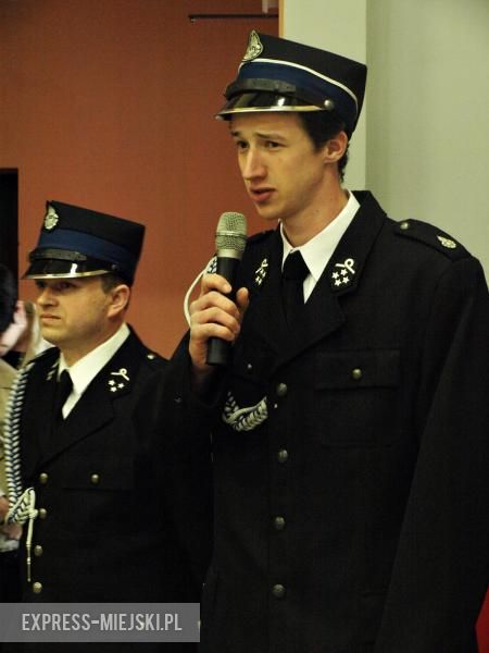 Poświęcenie nowego wozu strażackiego