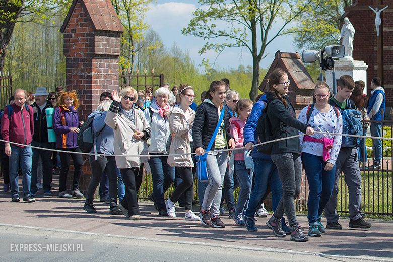 Pielgrzymka z Malczyc do Środy Śląskiej - postój w Szczepanowie