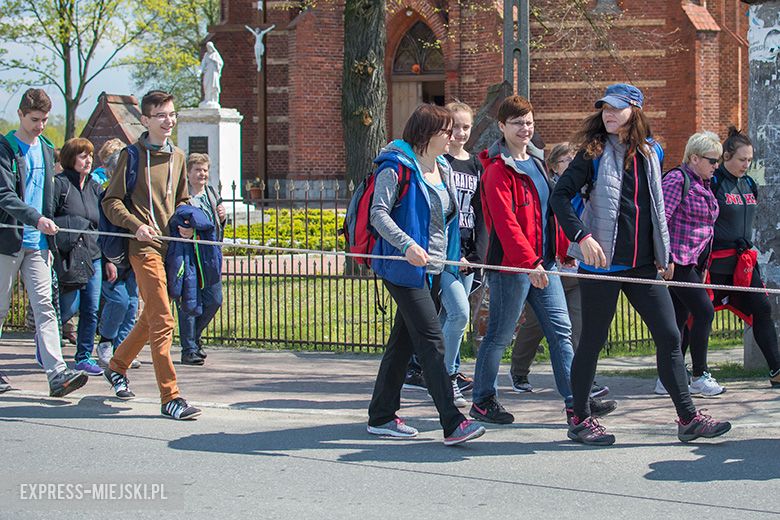 Pielgrzymka z Malczyc do Środy Śląskiej - postój w Szczepanowie