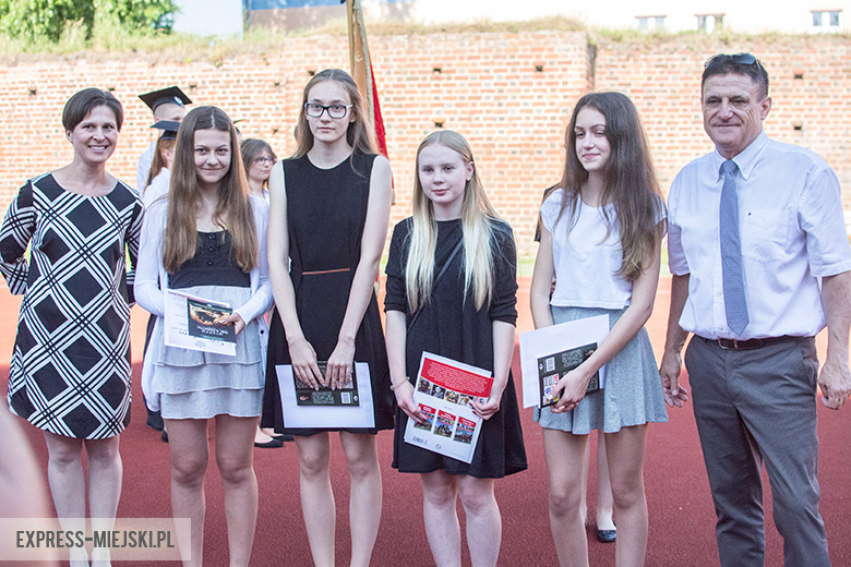 Zakończenie roku szkolnego w gimnazjum w Środzie Śląskiej