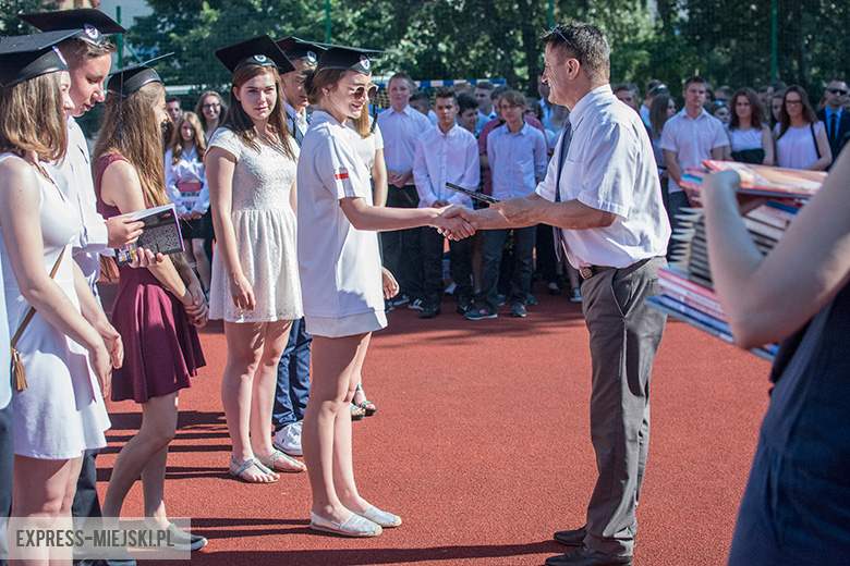 Zakończenie roku szkolnego w gimnazjum w Środzie Śląskiej